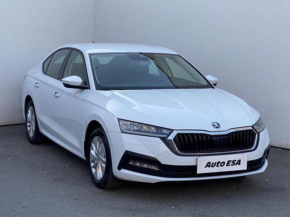 Škoda Octavia IV 1.0 e-TEC Ambition