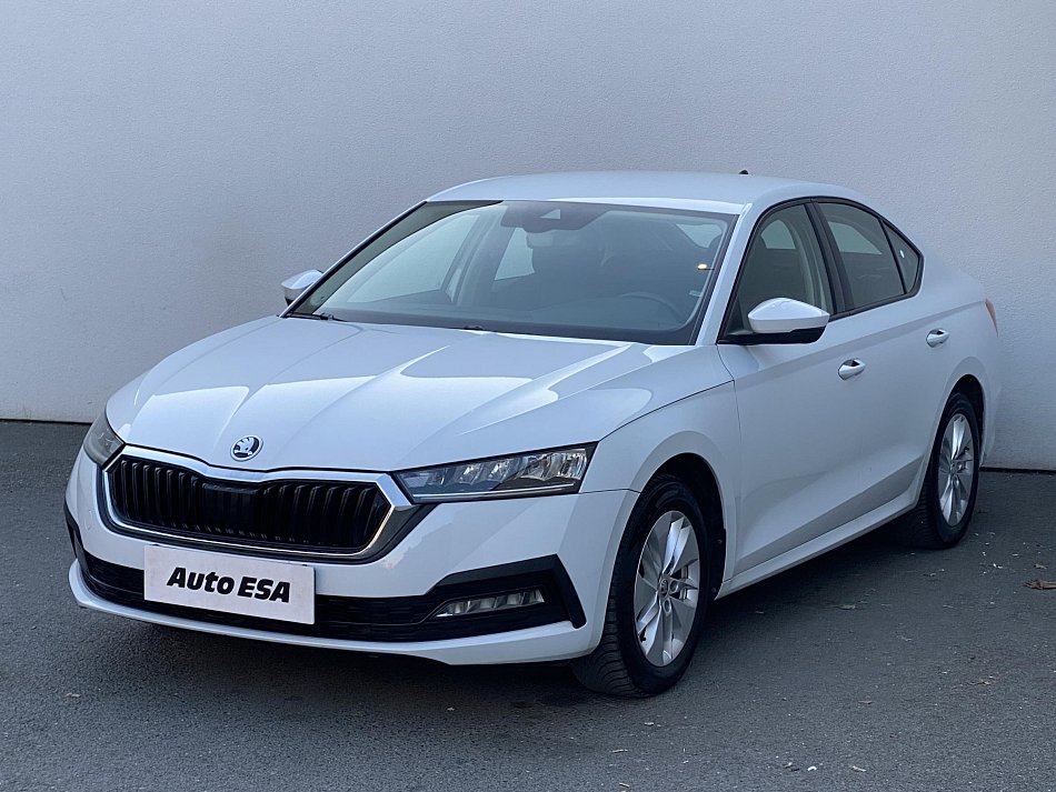Škoda Octavia IV 1.0 e-TEC Ambition