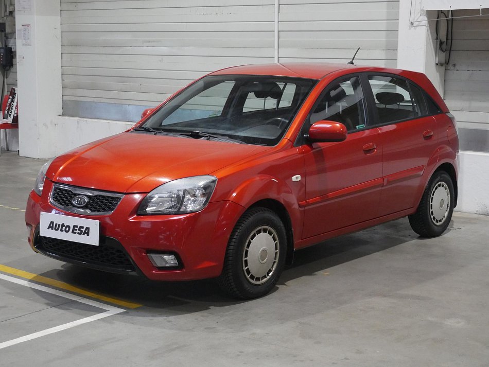 Kia Rio 1.4i 