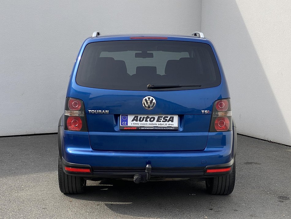 Volkswagen Touran 1.4TSi CROSS