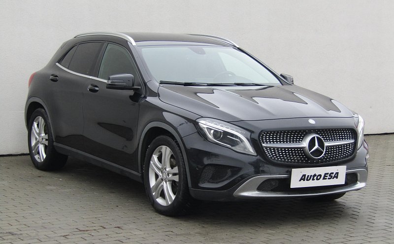 Mercedes-Benz GLA 2.2D 