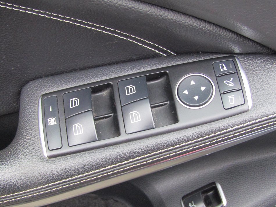 Mercedes-Benz GLA 2.2D 