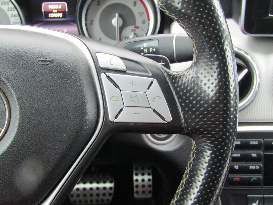 Mercedes-Benz GLA 2.2D 