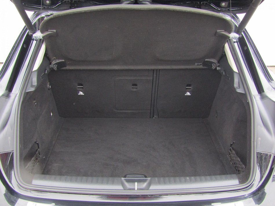 Mercedes-Benz GLA 2.2D 