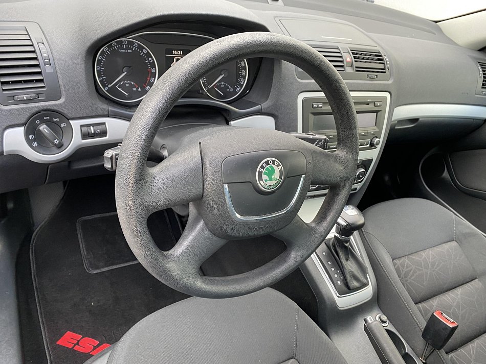 Škoda Octavia II 1.6 TDi Family