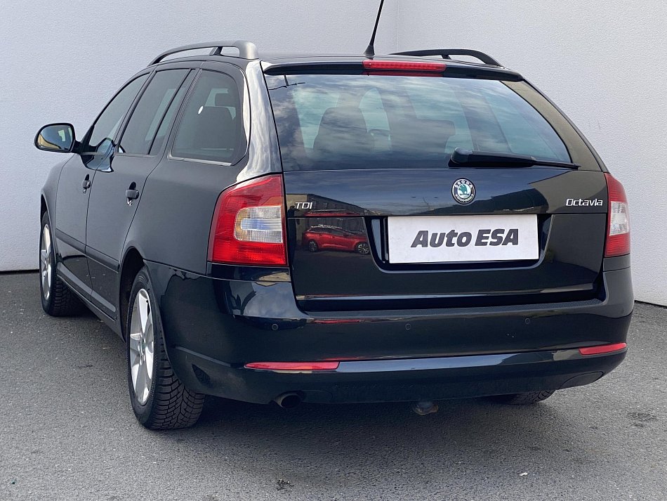 Škoda Octavia II 1.6 TDi Family