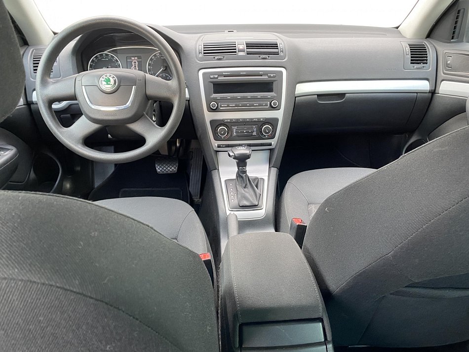 Škoda Octavia II 1.6 TDi Family