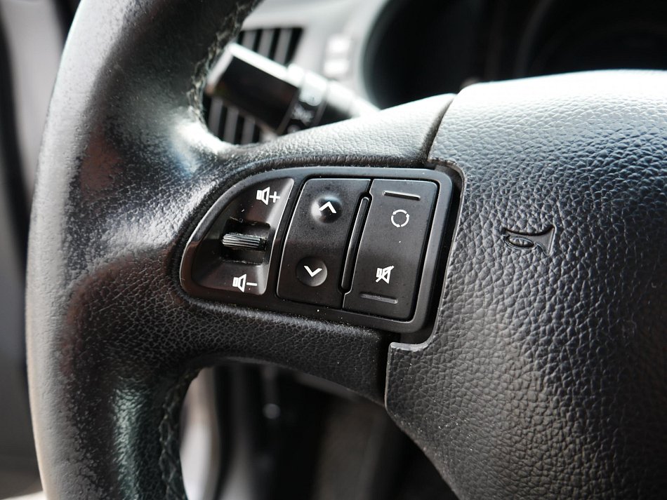 Kia Sportage 2.0 CVVT Spirit AWD