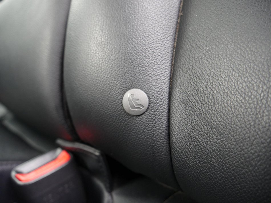 Kia Sportage 2.0 CVVT Spirit AWD