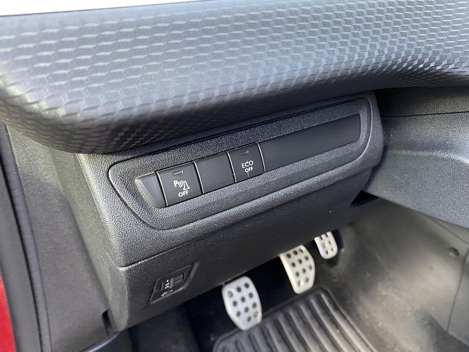 Peugeot 2008 1.2 PT GT Line