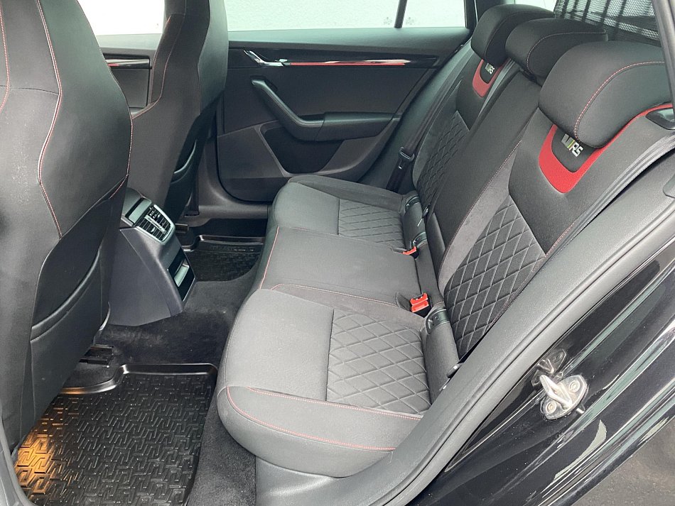 Škoda Octavia III 2.0TSi RS