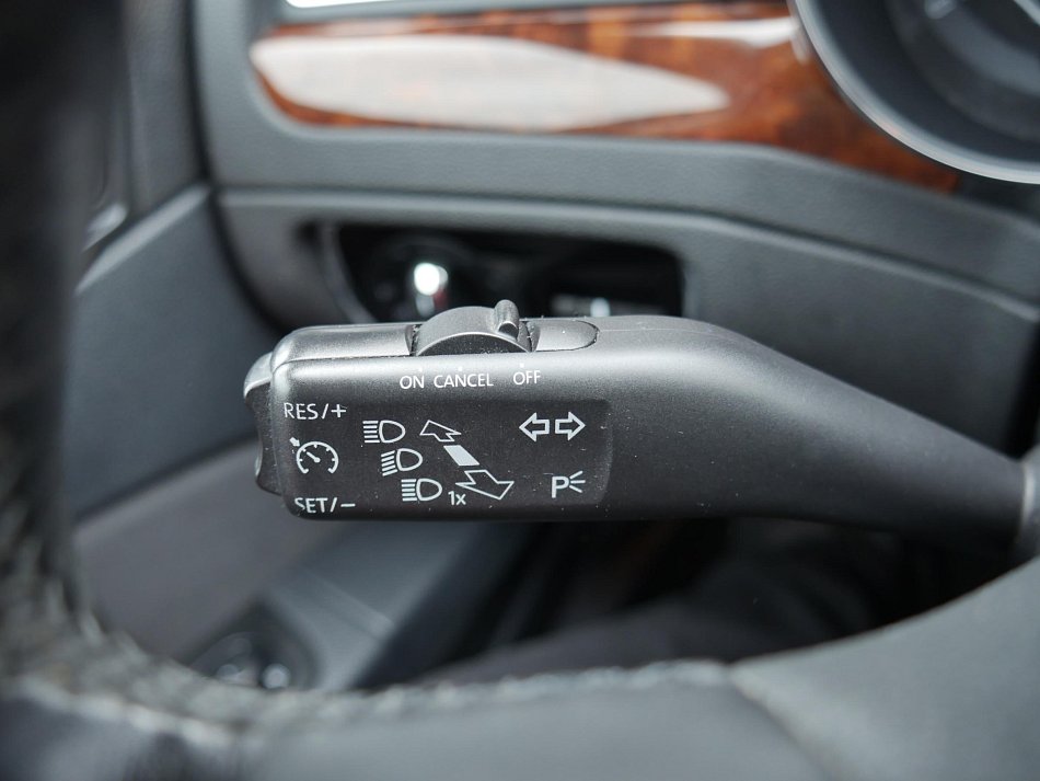 Škoda Superb II 2.0 TDi Elegance