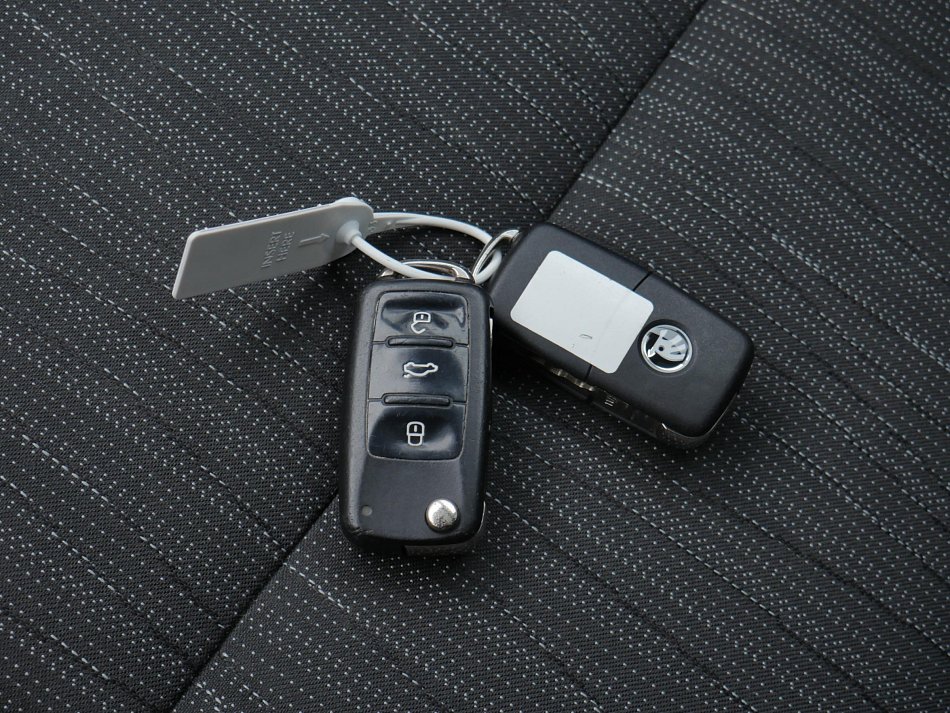 Škoda Superb II 2.0 TDi Elegance