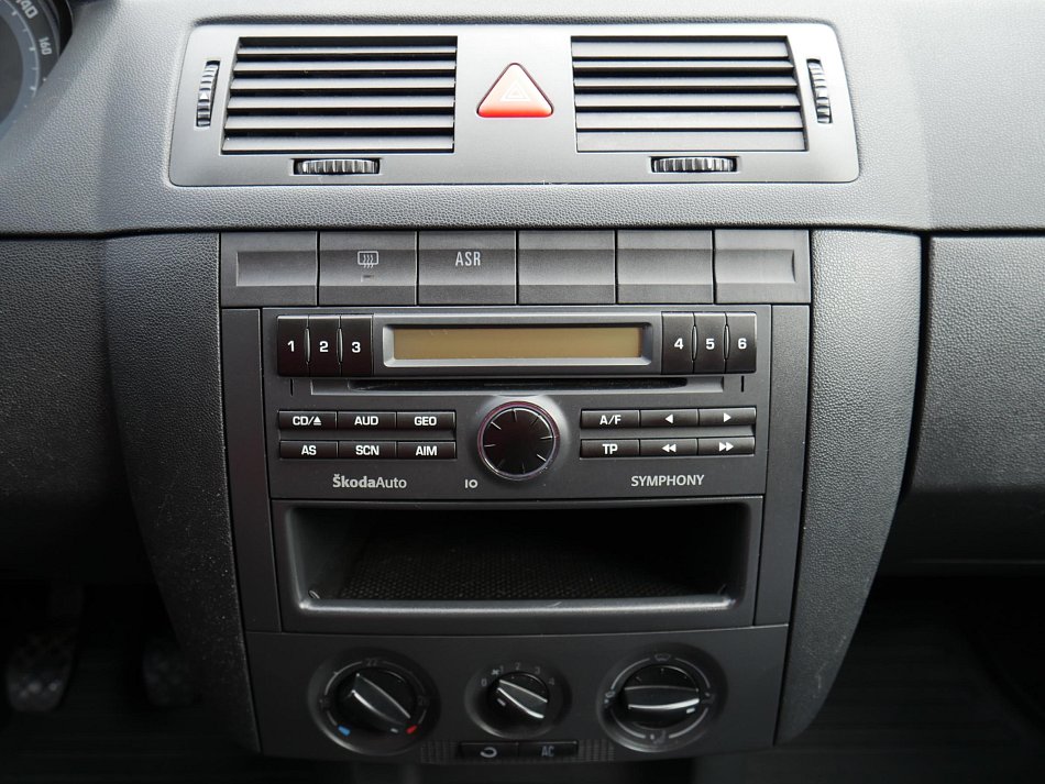 Škoda Fabia I 1.4 16V Ambiente