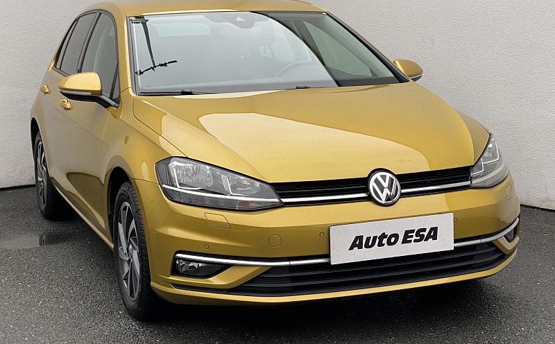 Volkswagen Golf 1.5 TSi Sound
