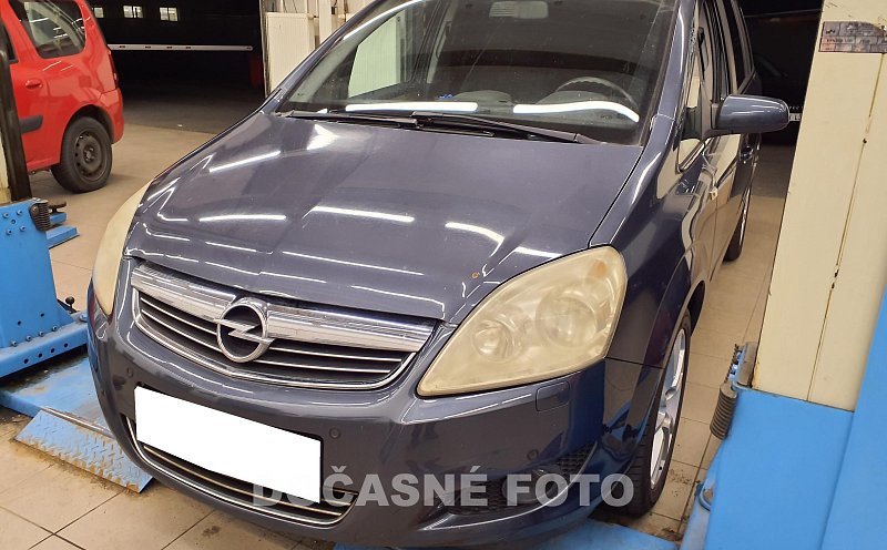 Opel Zafira 1.8i 