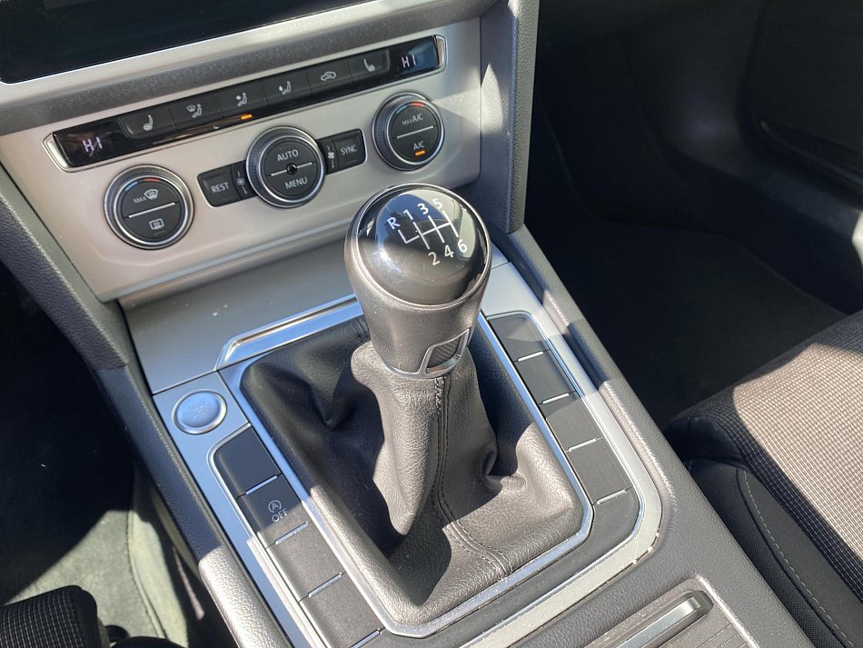 Volkswagen Passat 1.6 TDi Comfortline